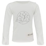 Vue de face du haut de pyjama ScratchSleeves pour enfants, imprimé ours endormi gris. Haut de pyjama blanc sans colorant avec ouverture du col à droite, mitaines blanches cousues et imprimé ours dormant gris. Corps en jersey de coton 100% et mitaines en soie naturelle 100%. Étiquette extérieure et marquage sur le côté gauche, à la base du haut.